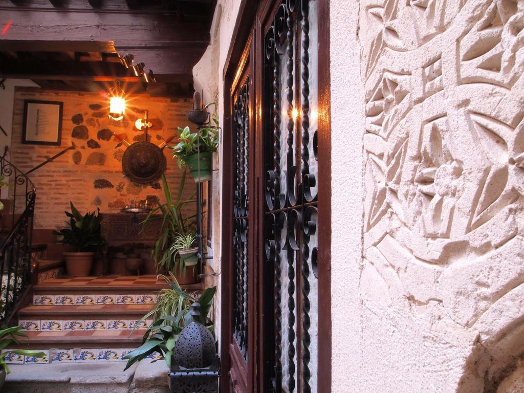 Hotel Godofredo Toledo Eksteriør billede