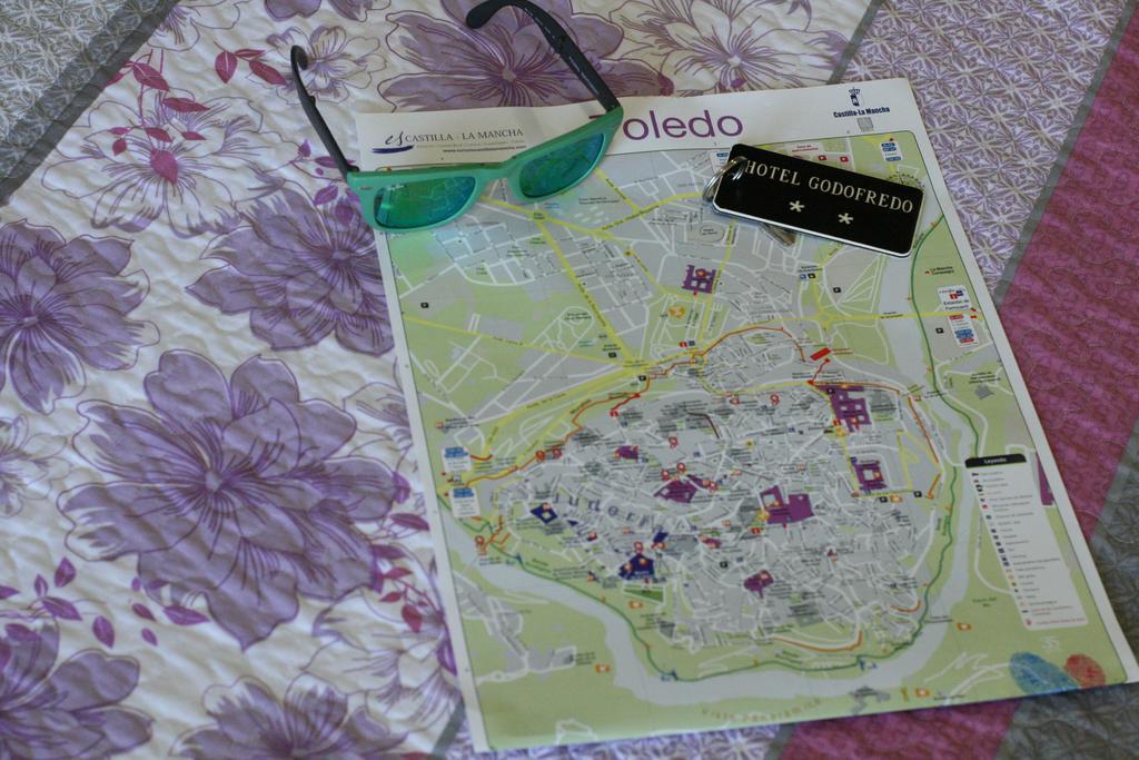 Hotel Godofredo Toledo Eksteriør billede
